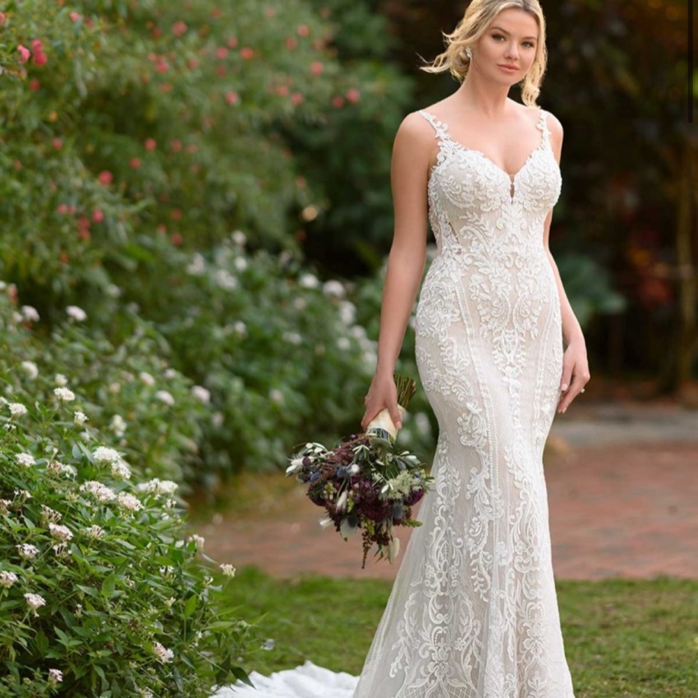 Essence of Australia Wedding dress
